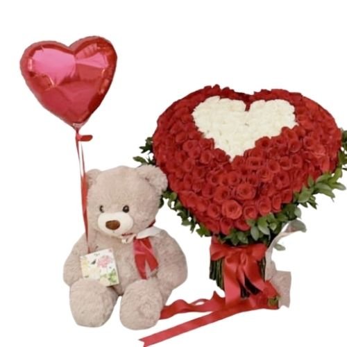 Ramo Corazón Bicolor: Rosas Rojas y Blancas + Peluche + Globo